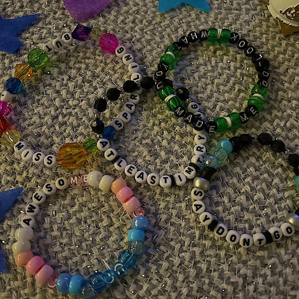 Friendship Trading Bracelets 🫶🏼
